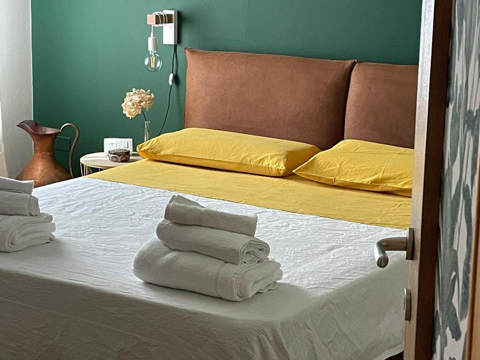 Casa Sivori Sul Lago Di Garda Con Ampio Giardino Desenzano del Garda Kültér fotó